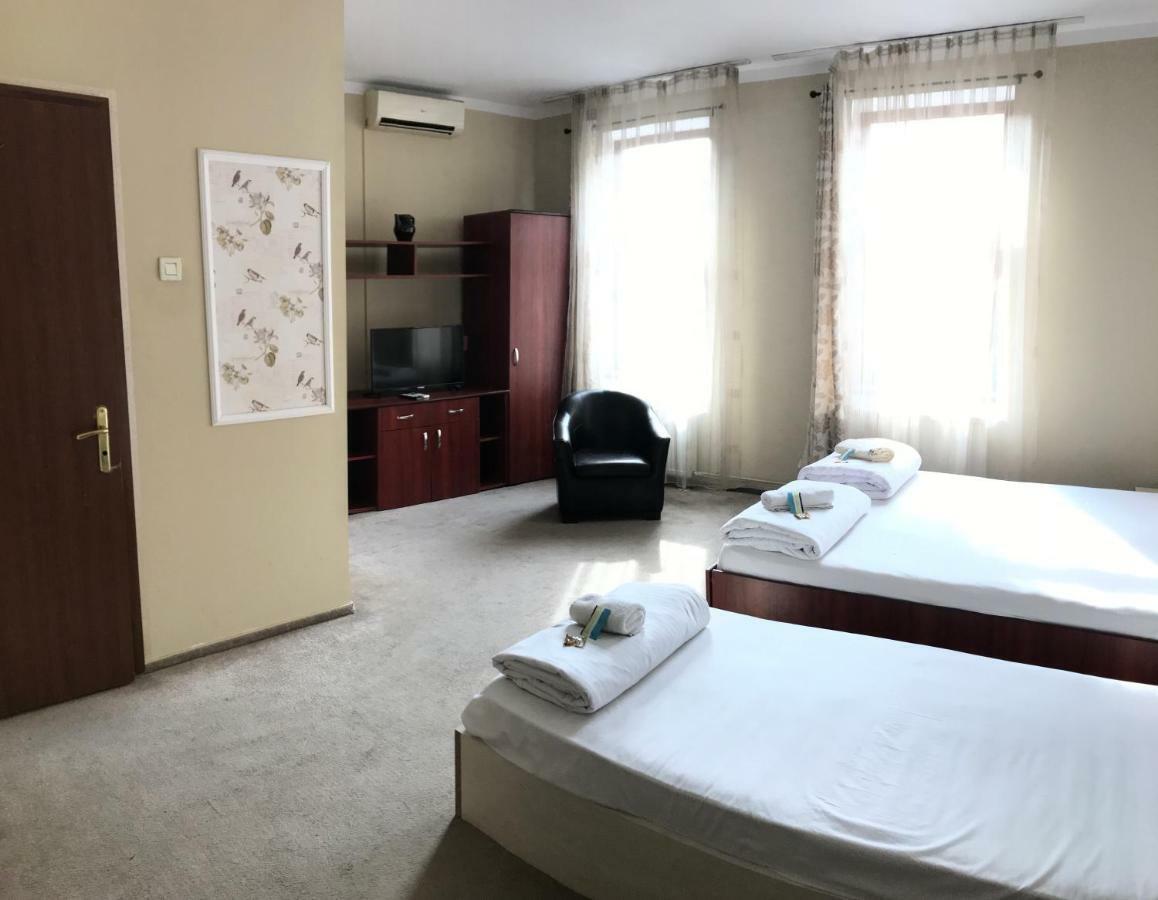 Hotel Cosmin Arad Luaran gambar