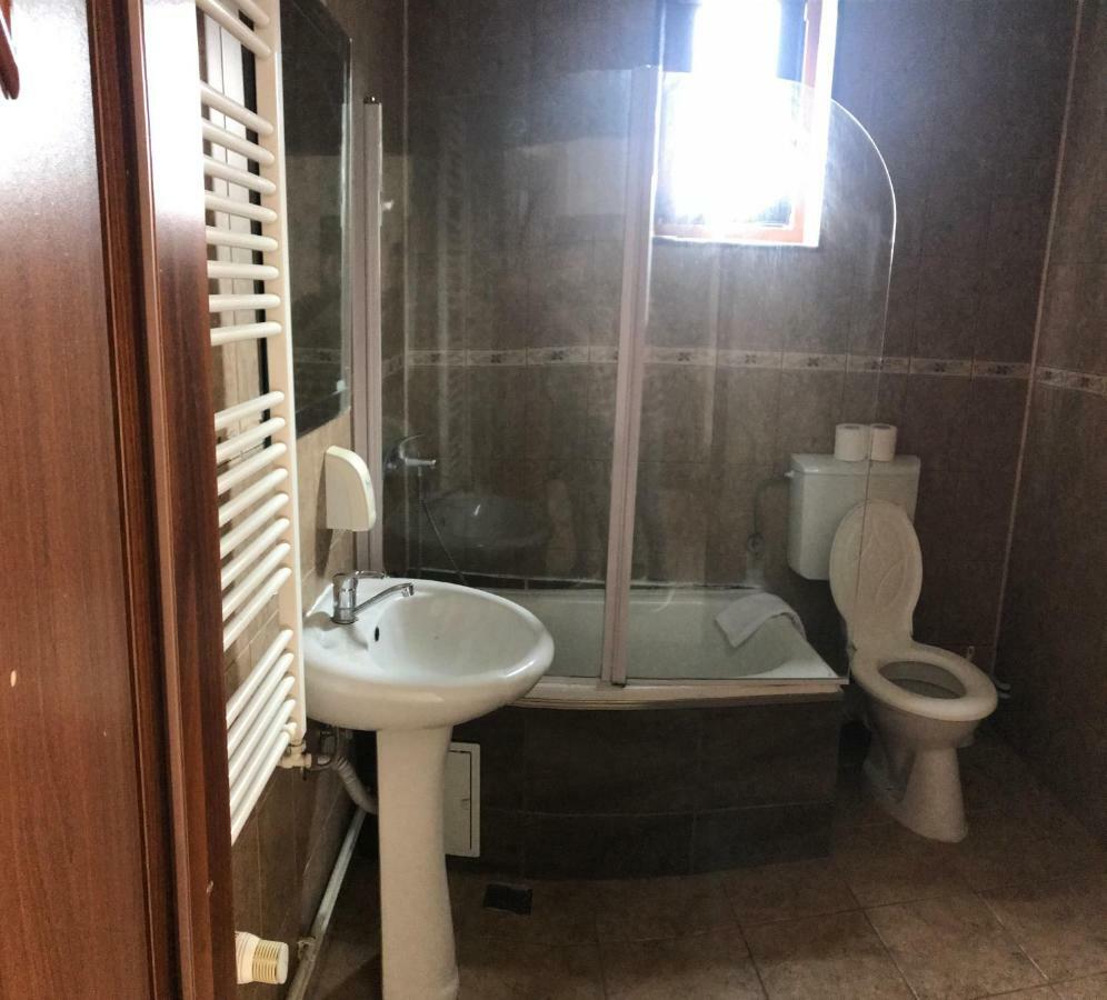 Hotel Cosmin Arad Luaran gambar