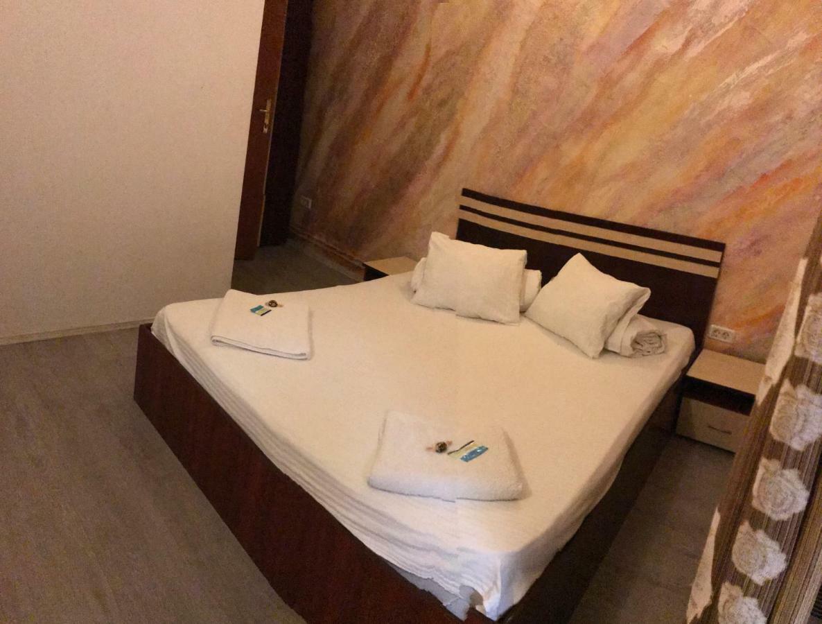 Hotel Cosmin Arad Luaran gambar
