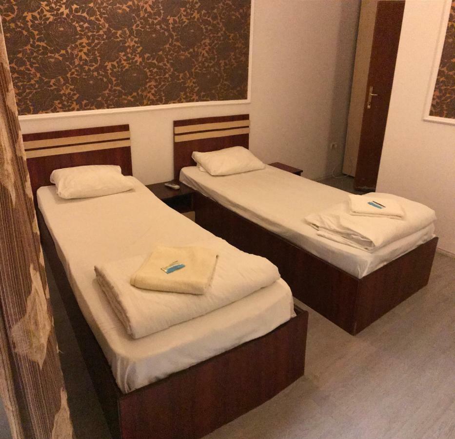 Hotel Cosmin Arad Luaran gambar