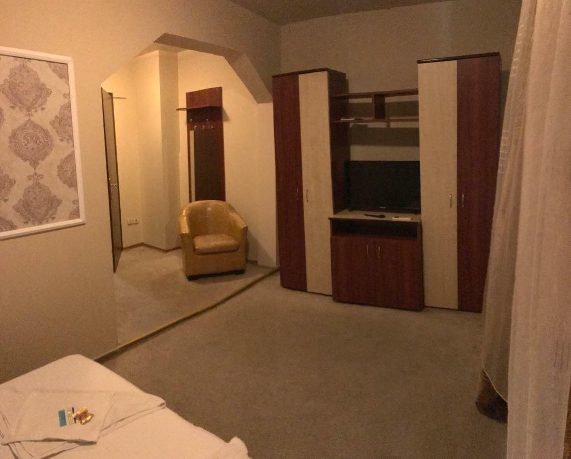 Hotel Cosmin Arad Luaran gambar