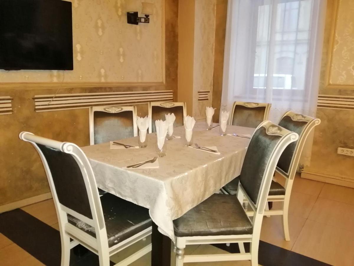 Hotel Cosmin Arad Luaran gambar